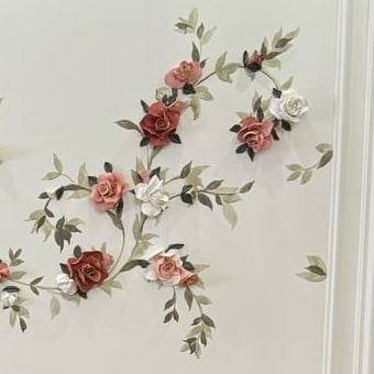 The right cluster of roses and vines